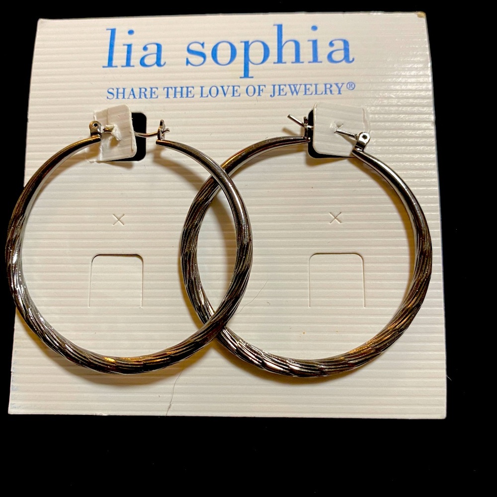 Lia Sophia hoop earrings
